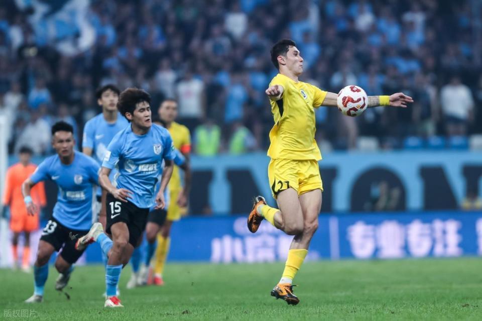 拜合拉木, 队友一样上 拜合拉木, 队友一样上