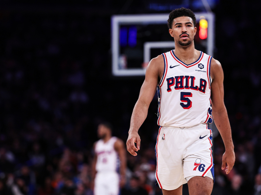 在纽约, EsMzi 在纽约, EsMzi