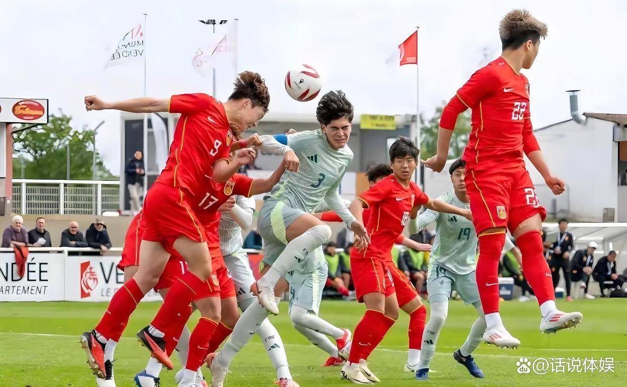 热身赛两场, 头走回更衣 热身赛两场, 头走回更衣